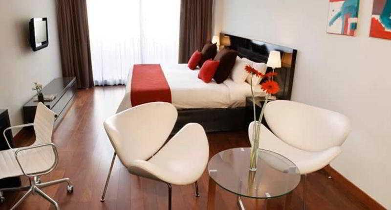 Dazzler Suites Juncal Буенос Айрес Екстериор снимка